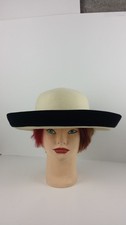 Vintage U S A Made Street Smart by Betmar Ivory Black Wool Felt Hat Large