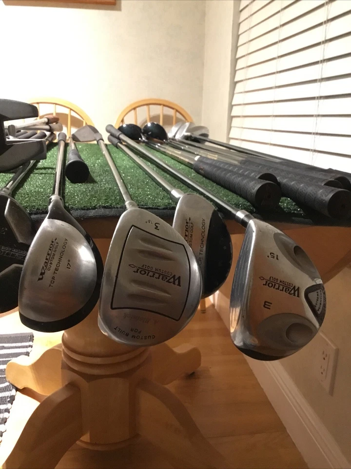 Lote Usado De 19 Palos Guerrero Híbridos, Maderas, Putters, Lob Wedge (RH) Foto 3 de 4