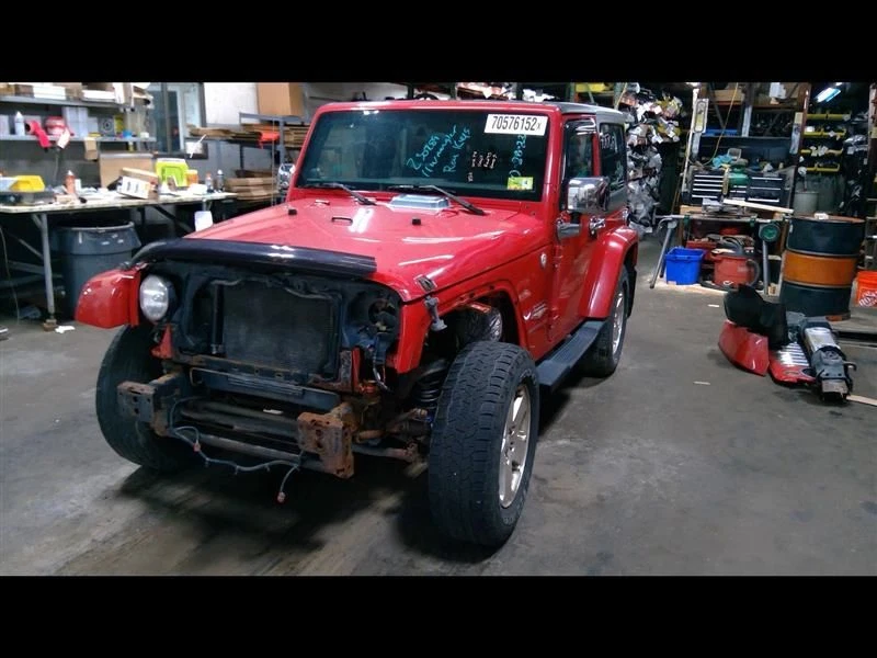 2007-2018 Jeep Wrangler Passenger Right Front Spindle Knuckle OEM - Image 4 of 4