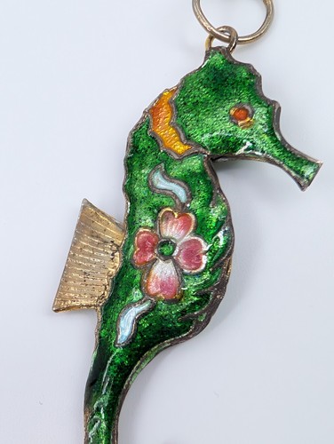 VTG Seahorse Necklace Green Enamel Cloisonne 14KGP Gold Plated Chain Art to Wear - Picture 7 of 15