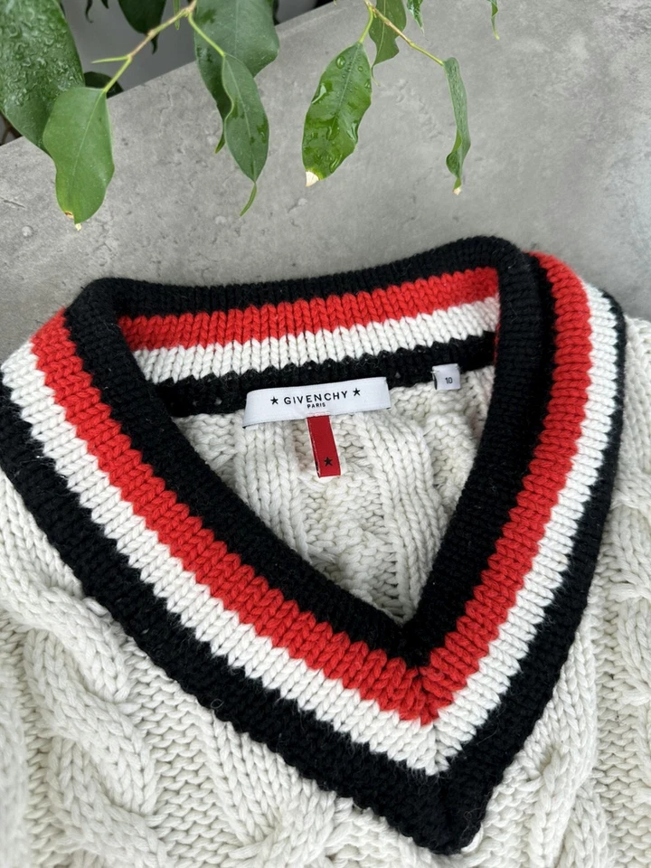 Suéter tejido Givenchy para mujer talla Xs Foto 2 de 4