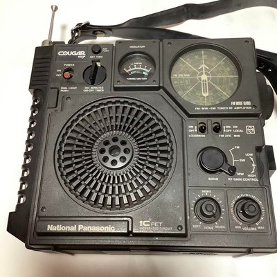 Panasonic Cougar 47 FM/MW/SWラジオ(ジャンク品) JUNK National