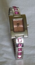 LADY'S FASHION WATCH - CARVEL + MATCHING BRACELET + NECKLACE  -  MINT CONDITION
