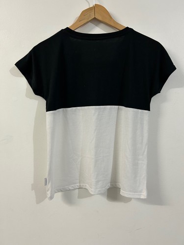 Converse Youth Tee - Size Large (12-13 Years) - Like New Condition - Unisex - Picture 5 of 5