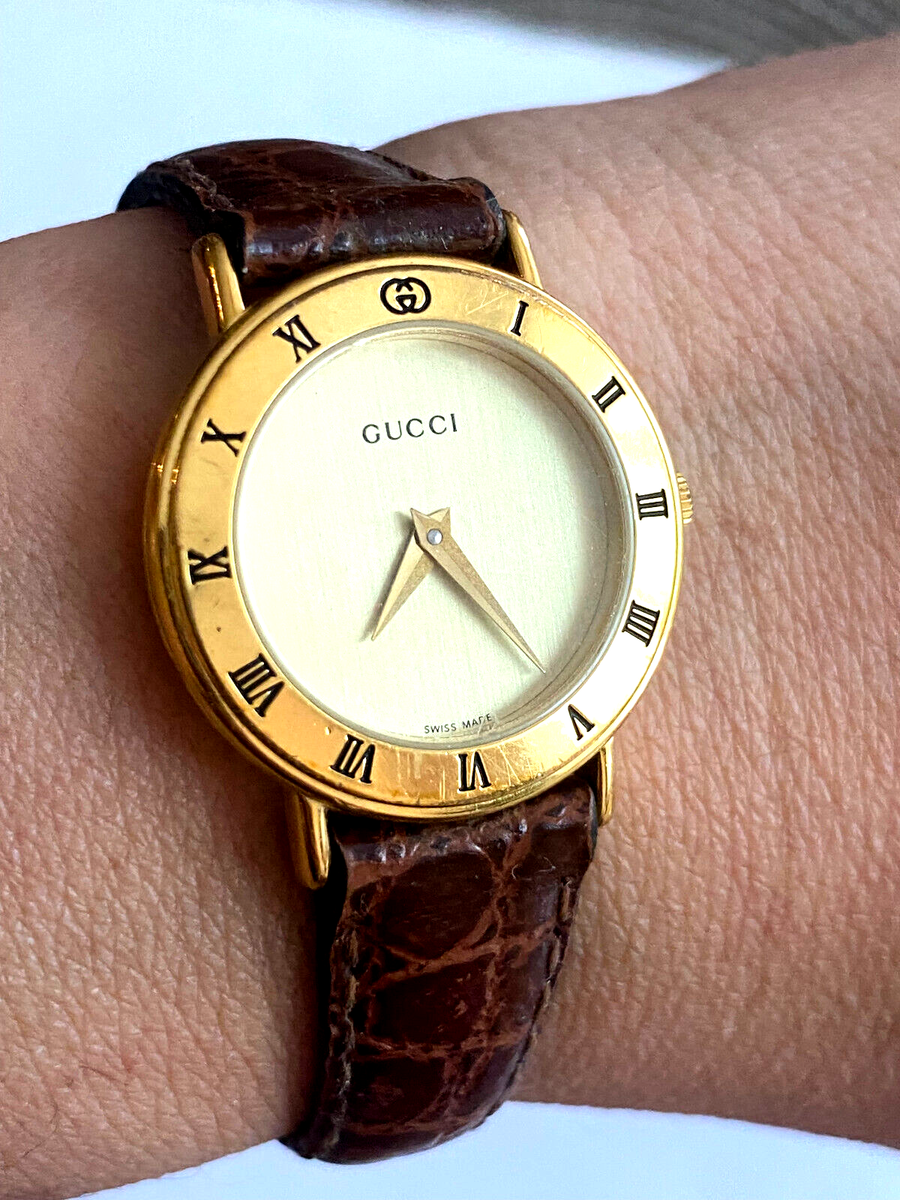 Authentic Vnt. Gucci Quartz Movement 3000.2 Gild Leather 