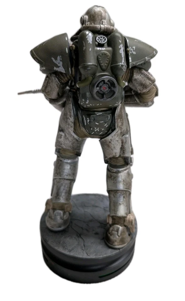 Fallout T-51 Power Armor Statue Modern Icons Limited Edition ThinkGeek Chronicle - Image 4 of 4