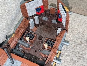 LEGO The LEGO Movie 70810 MetalBeard's Sea Cow Incomplete 