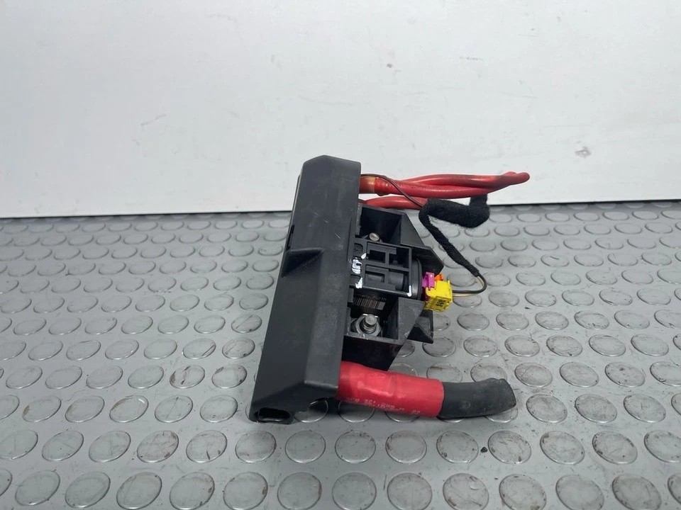 Fusible relé batería delantera Audi A6 Allroad C6 2007 diésel 4F0915519 kW LIQ5255 Foto 2 de 4