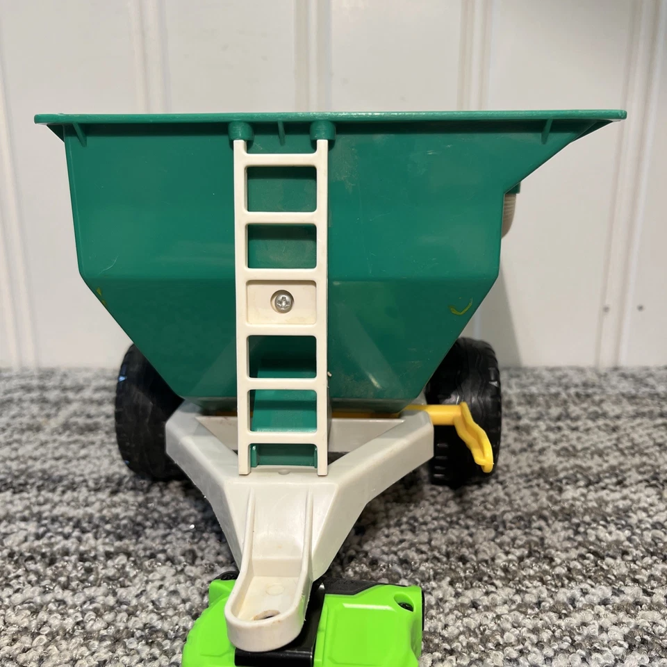 Nylint Farms Grain Hauler Auger Wagon Farm Toy Pull Behind Plastic - Image 3 of 4