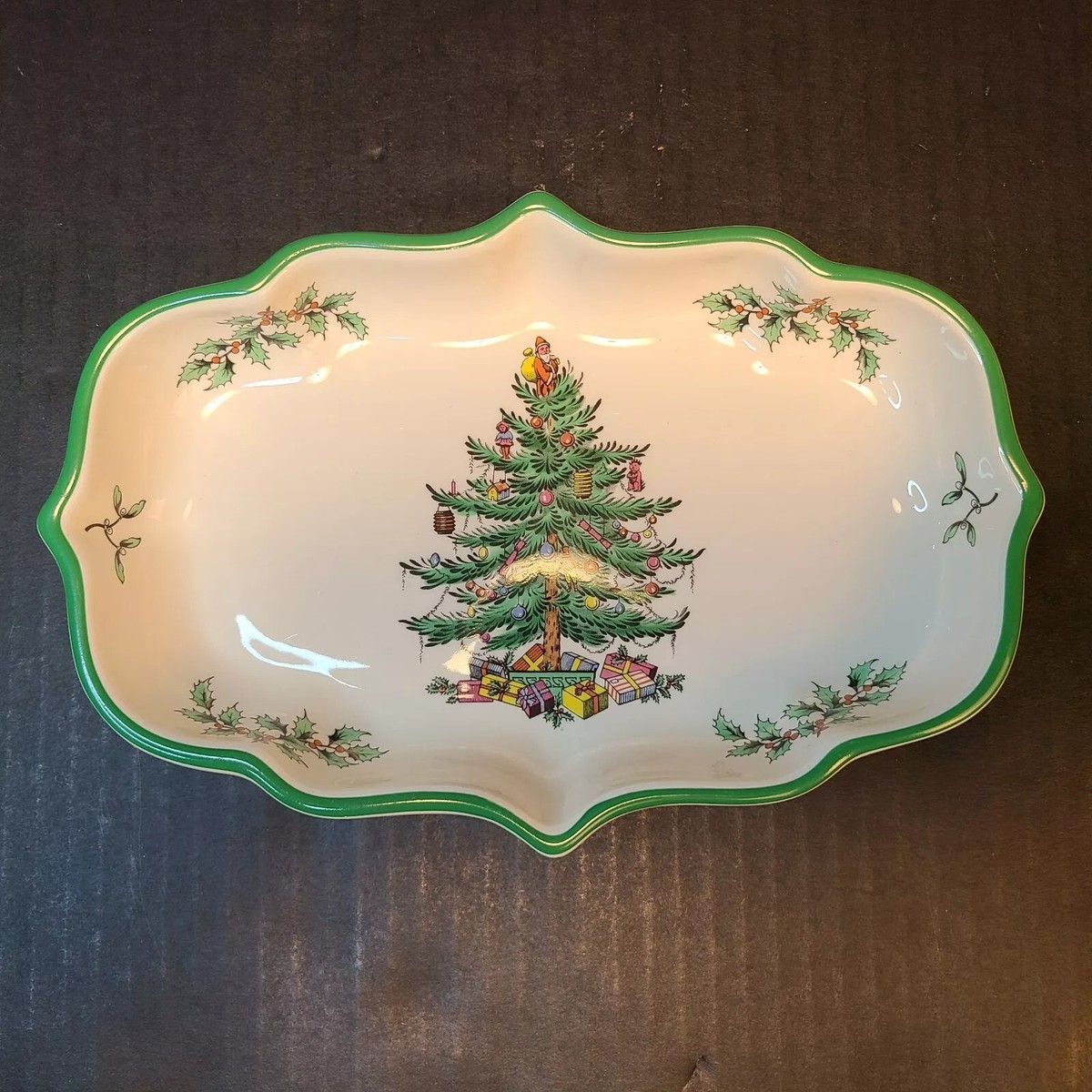 Spode Christmas Tree Holiday Dish Tray Scalloped Rim Lovely