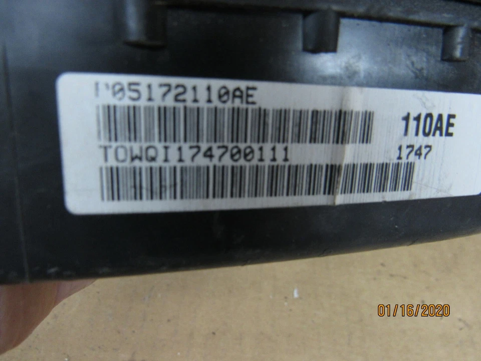 Chrysler 300 2008 velocímetro cuadro de instrumentos kilometraje 98.502 OEM Foto 3 de 4