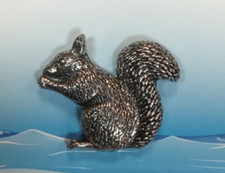 Squirrel Silver Pewter Pin Badge (T)
