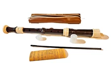 Recorder Aulos Alto 309A E Recorder and case