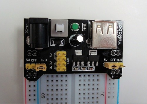 Breadboard con Alimentatore 5V e 3V e Jumpers; Compreso 1 Adattatore di Alimentazione, Nuovo - Foto 4 di 5