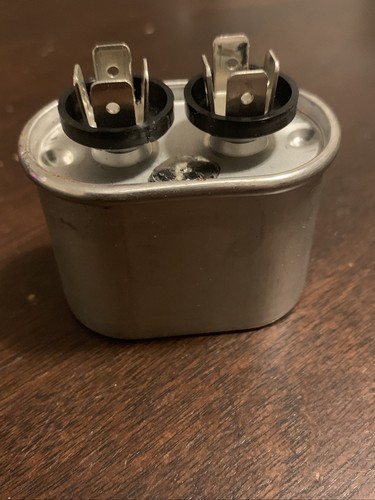 Aerovox 43-100496-44 Furnace Oval Run Capacitor 4uf Z50S3704M. F1 - Picture 2 of 2