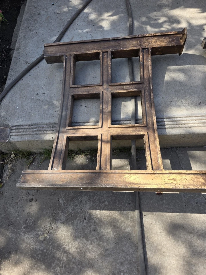 2 Large Heavy Industrial Cast Iron Table Legs 25.3 Lbs Each - Image 3 of 4