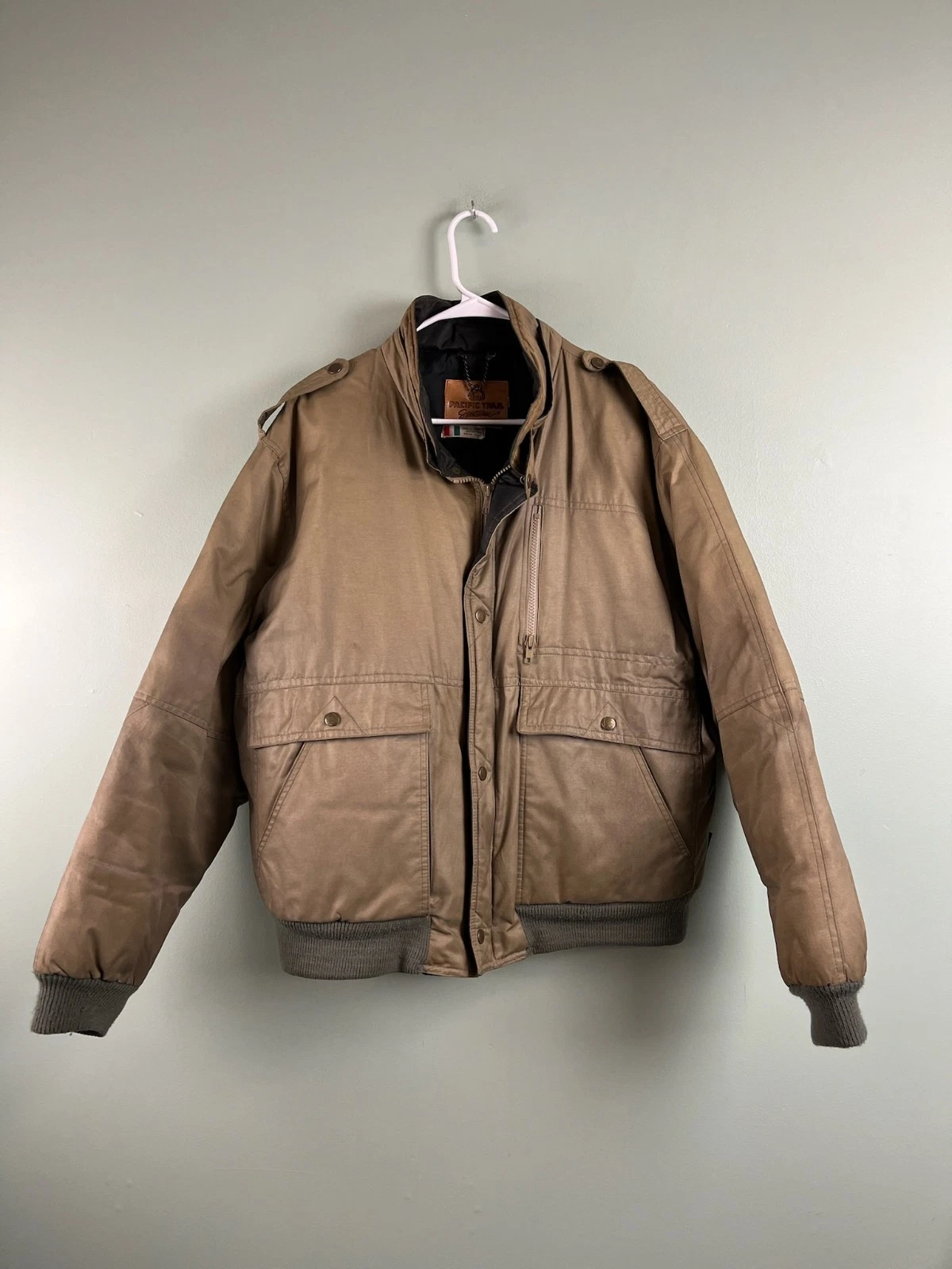 Vintage Pacific Trail Sportswear Down Jacket Men’s Size XL Italy Brown Flaws