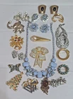 Vintage Costume Jewelry Lot Mixed Necklaces Bracelets Earrings =5
