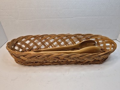 VTG Woven Wicker Bread Basket Rustic Farmhouse Kitchen Decor 15'' W Tongs B257