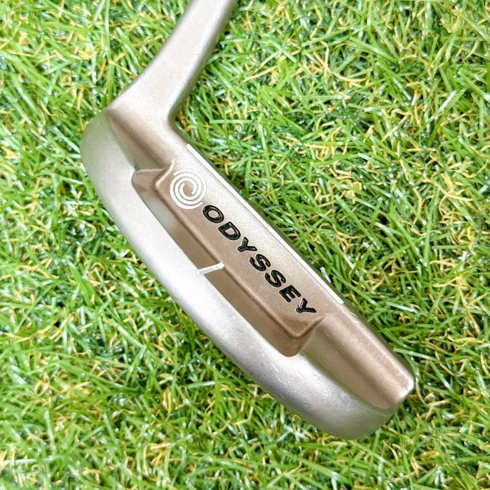 Odyssey White Hot Tour 9 Men'S Golf Club Putter 34 Inch Men Right-Handed Steel M - Image 3 of 4