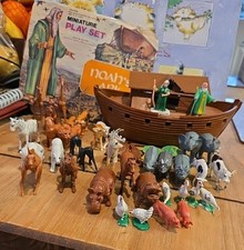 Noah's Ark Playset Vintage Plastic 70s