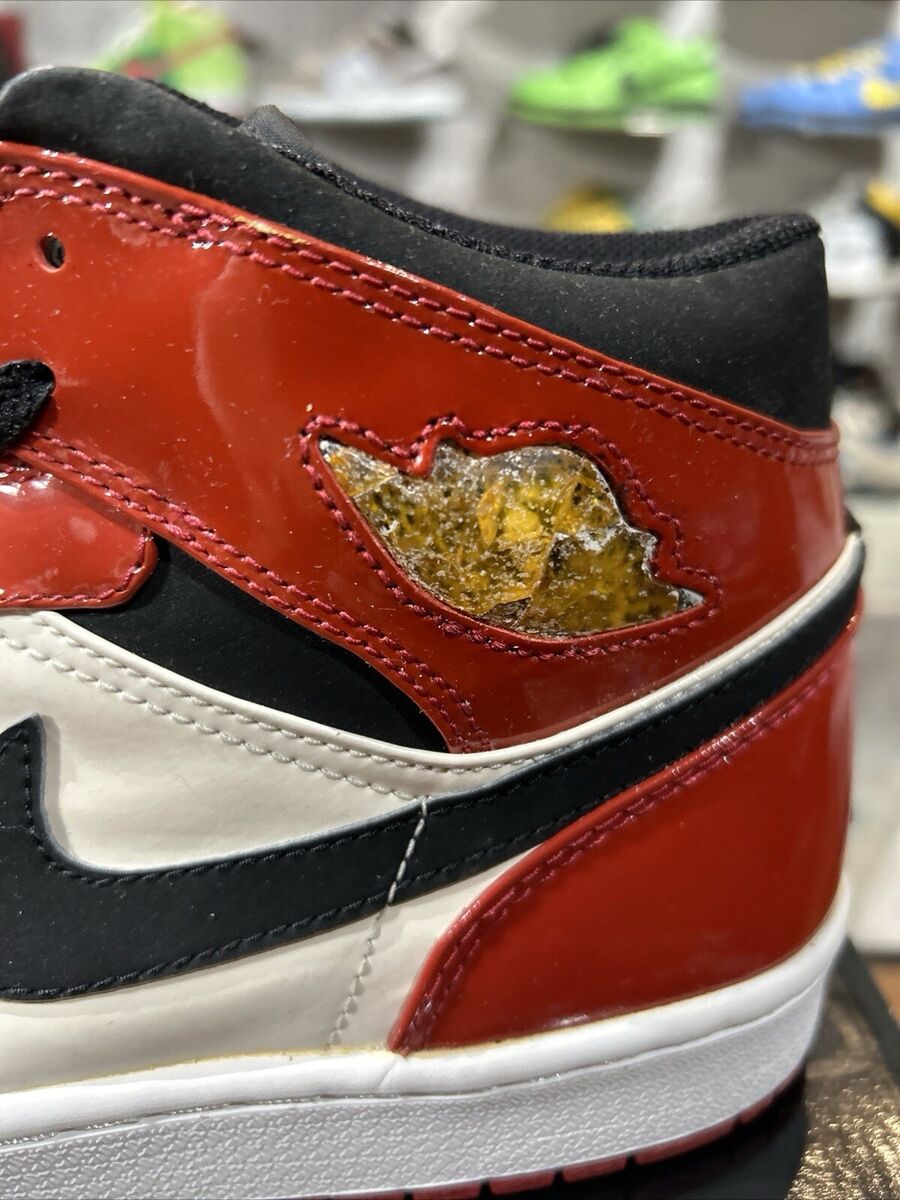 Size 10.5 Air Jordan 1 Retro Patent 2003 Chicago Bulls Size 10.5 Air Jordan 1 Retro Patent 2003 Chicago Bulls