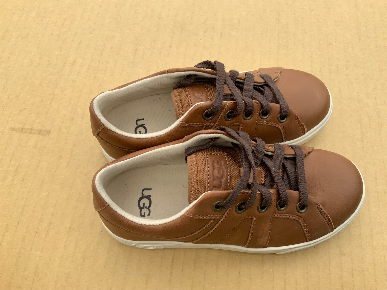 UGG Boy's Marcus Leather Trainers Chestnut UK 12k / eu30 New rrp £65 image 6