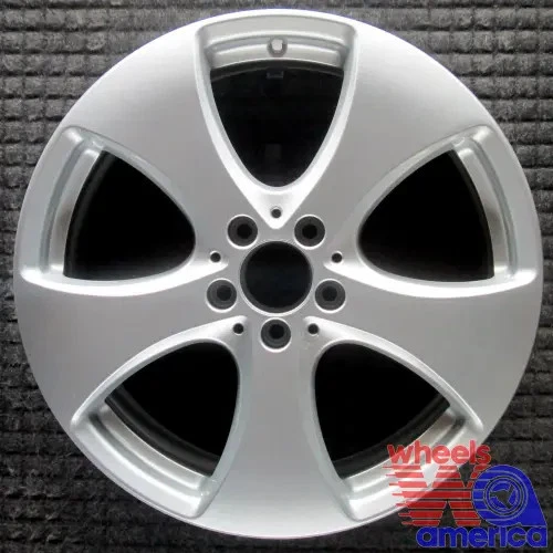 Llanta Mercedes-Benz GLS350 GLS350d GLS450 GLS63 AMG 19 OEM plateada OE 85552 Foto 3 de 4