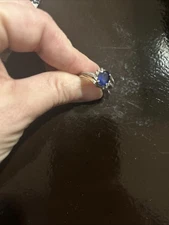 Sapphire Gem Ring 10 KGold And Sterling Silver Swirled Around Gem