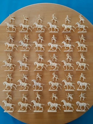 30 x Esci 1/72 BRITISH LIGHT DRAGOONS Napoleonic Waterloo Figures Set 230 Bundle - Image 1 of 4