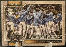 2026 Topps Series 1 Celebration Milwaukee Brewers Team Wood Parallel #107 - 8/25