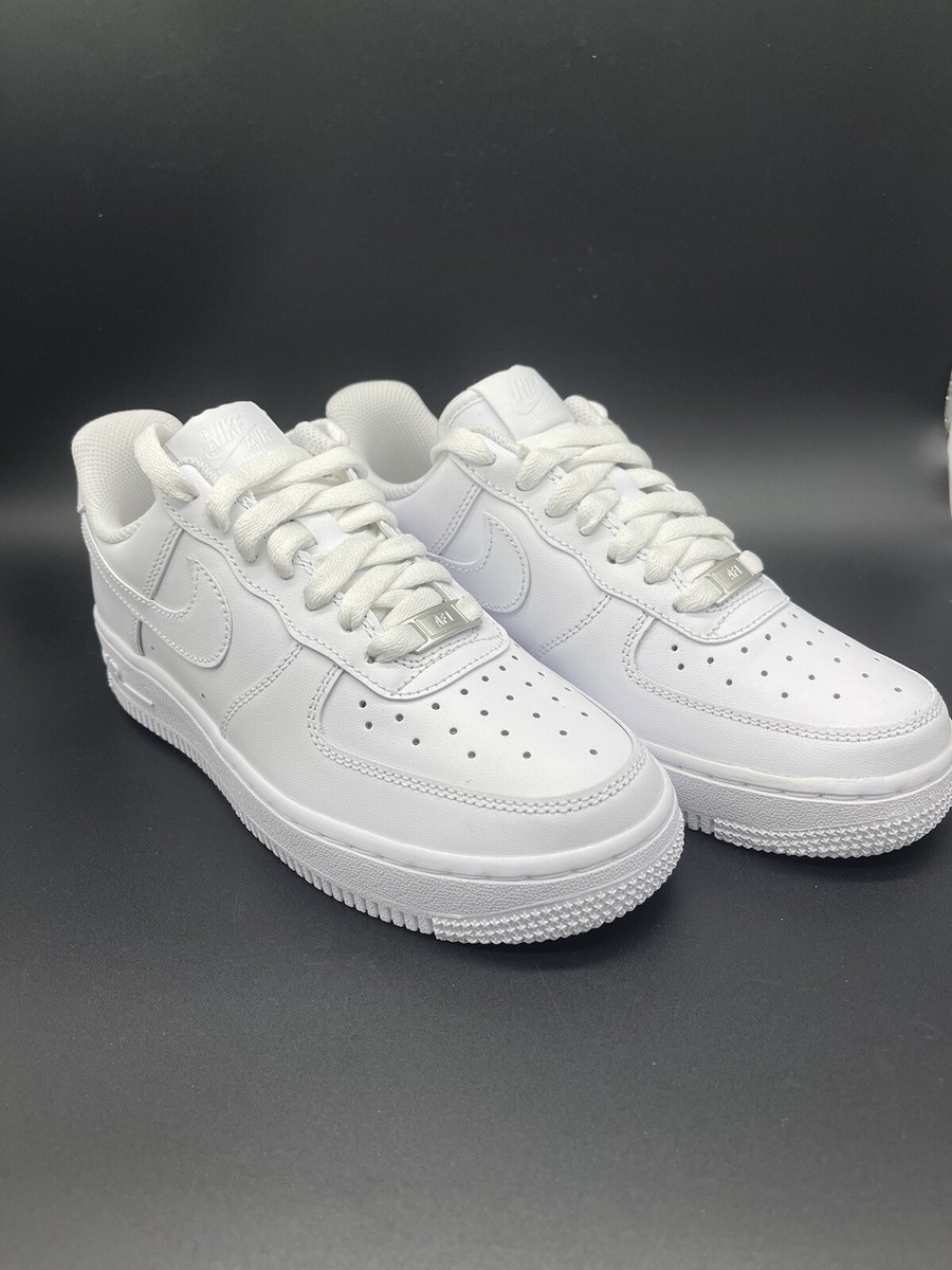 ★極美品★NIKE AIR FORCE 1 07 Triple White Nike 2020 Wmns Air Force 1 '07 'Triple White' Size 6W 4.5M New