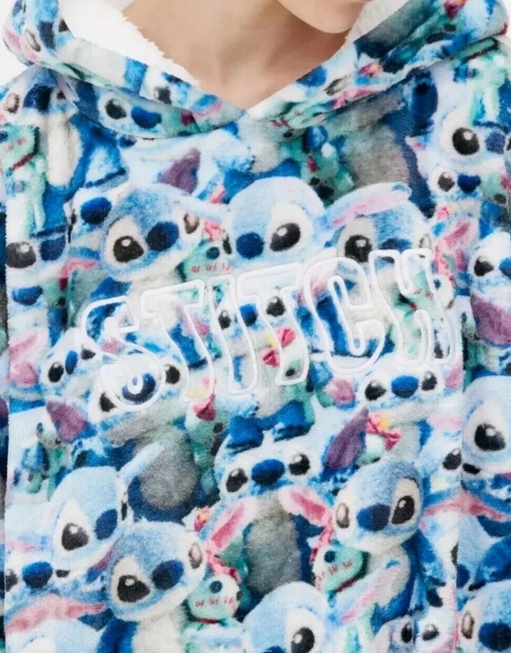 Disney Lilo & Stitch Women's Hoodie Blanket