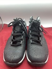 Under Armour Micro G Torch Basketball Shoes Sz 4Y Black  White.