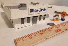 WHITE CASTLE Restaurant BUILDING DIORAMA Miniature Toy Display Sliders Burgers