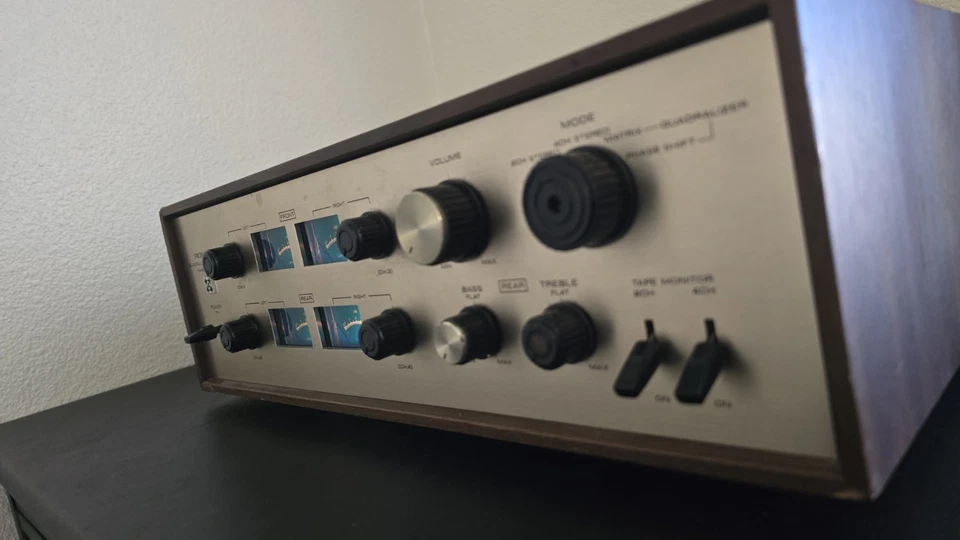 Decodificador quadrafônico/amplificador de canal traseiro Pioneer QL-600A - Imagem 3 de 4