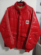 VINTAGE Puffer Jacket Mens M Swingster International Harvester Tractor Farming