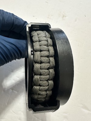 grizzly tobacco paracord can Grizzly Wintergreen Paracord Survival Bracelet Tobacco Can Holder Gauntlet  Ed