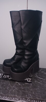 DEMONIA CAM 280 STIEFEL GR. 41 MODELL TYP PUPPE BRATZ NEU MIT KARTON