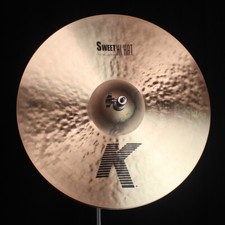 Zildjian 16" K Sweet Hi Hats - 1201g/1940g video demo