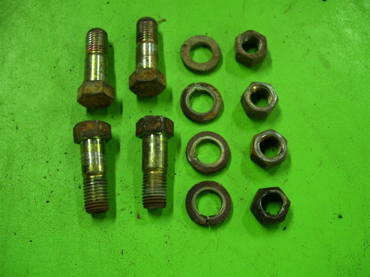 あお　2/27 85 Nissan 300ZX Z31 Turbo 2+0 Rear Drive Axle Mounting BOLTS