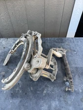 H&M Pipe Saddle-Type Pipe Beveling and Cutting Machine Missing Bracket