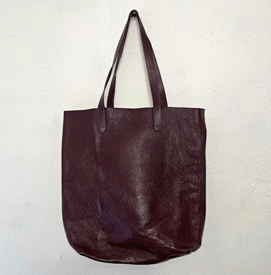 Cuyana Tall Structured Tote Bag Burgundy Pebbled Leather Large Women s