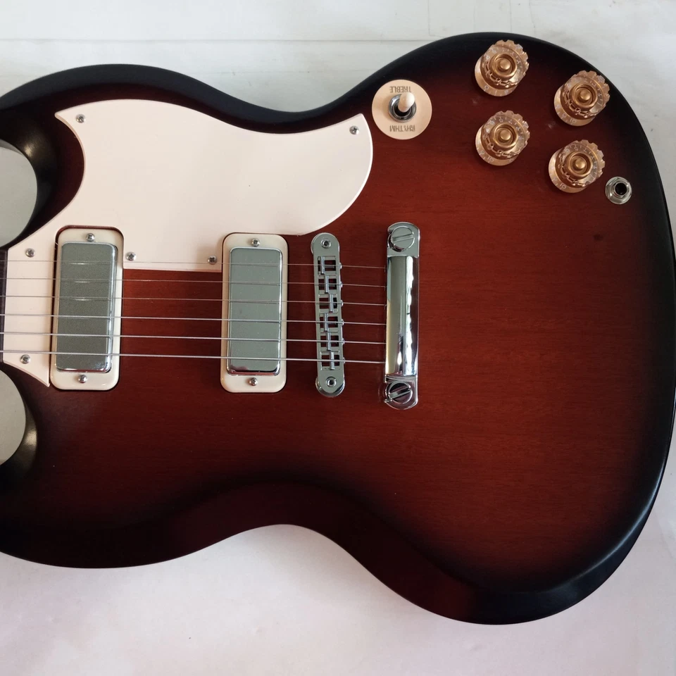 PREOWNED 2016 GIBSON SG SPECIAL WITH HARD CASE FROM THE DEMO SHOP - Image 4 of 4