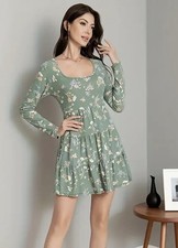 Women’s 12 14 XL Mini Dress Green floral Ruffle Stretch Swing Summer Sundress