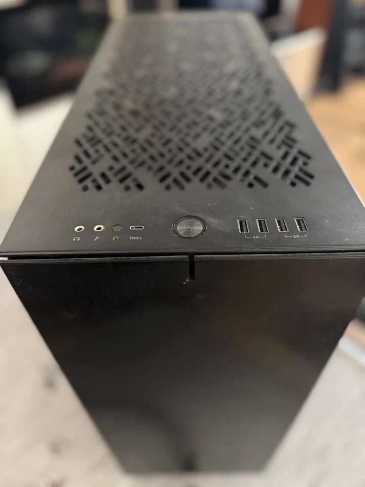 Fractal Define 7 XL Tower + Corsair iCUE H170i CPU Kühlung - Bild 3 von 4