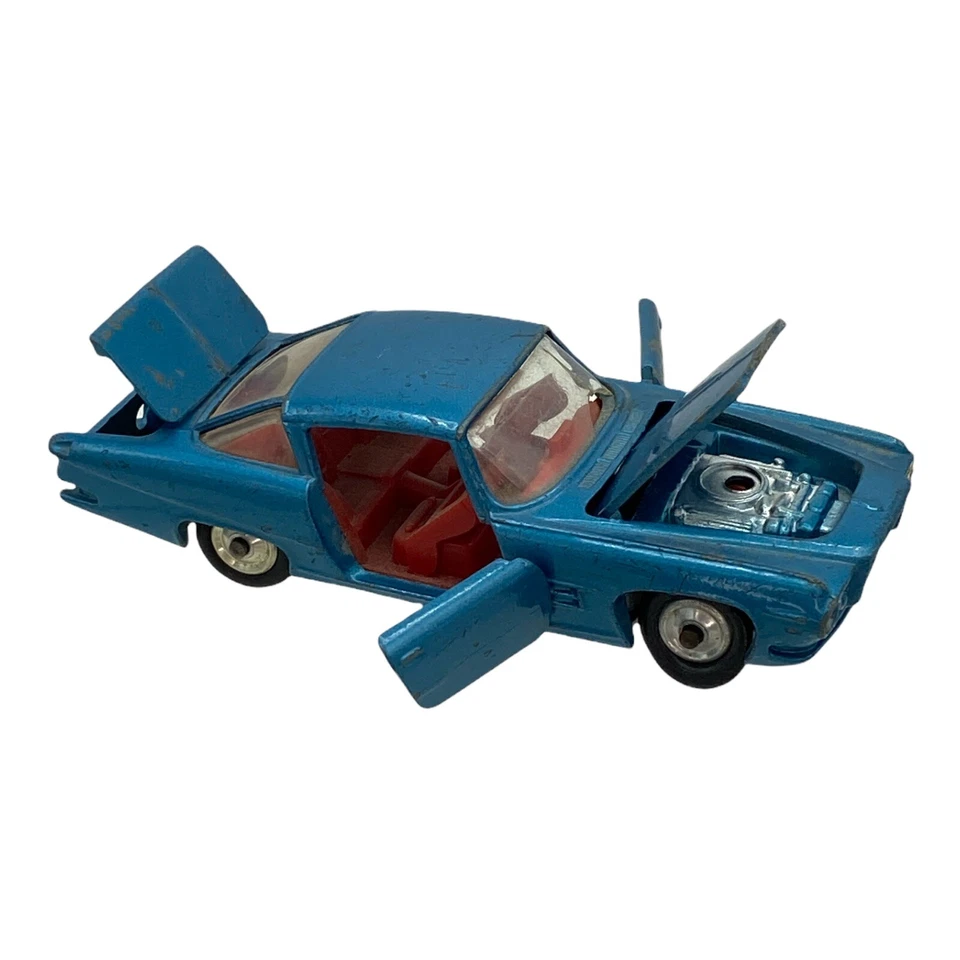 Corgi Great Britain 1/43 Diecast Model Ghia L6.4 w/ Chrysler Engine - No Bumpers - Image 4 of 4