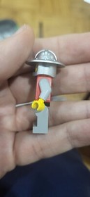 Mint LEGO Minifigure Figure Kingdoms Castle Lion Knight Quarters 7946	cas446