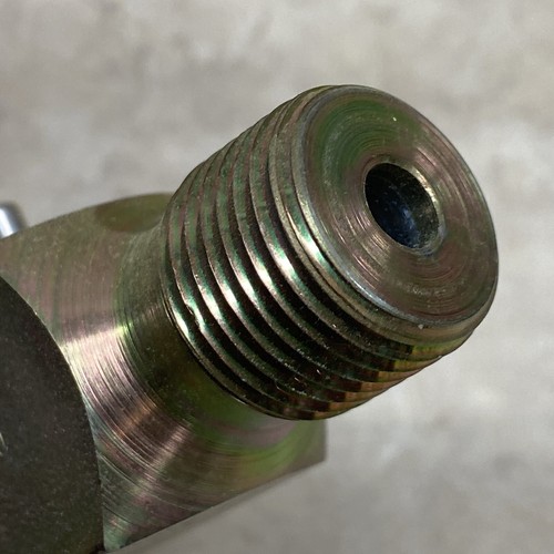 Anderson Greenwood H1RDC-24 021264-520 manuelles Nadelventil 1/4 Zoll x 1/2 Zoll 6000 psi - Bild 6 von 7