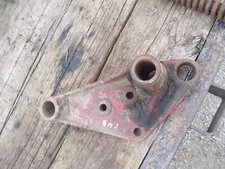 Farmall Cub IH Tractor 1pt quick hitch bottom anchor bracket